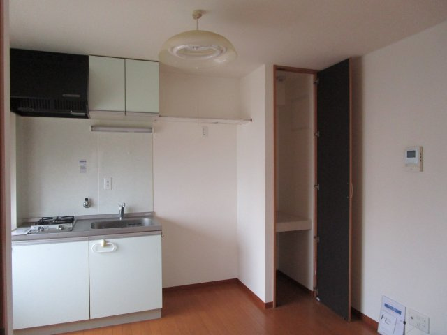 Sempre Vita 南甲子園のキッチン|お料理しやすいキッチンです