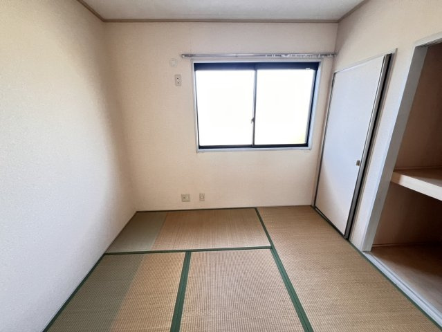 ハイツみずほA棟の和室|和室があれば客間としても活用できます