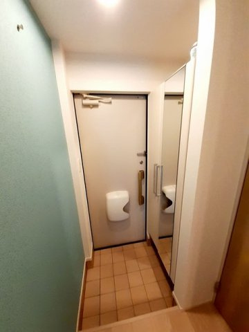 グランブルⅤの玄関|玄関です