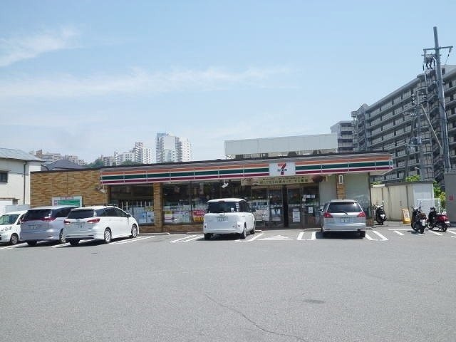 グランブルⅤの周辺|セブンイレブン神戸舞子坂１丁目まで550m