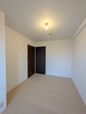 フェルティプラザ垂水・丘の街の洋室|広々とした洋室です