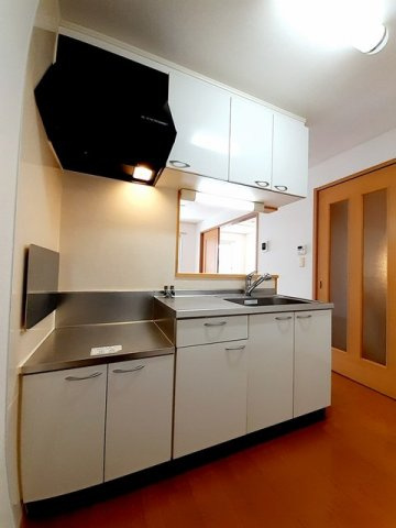 ガーデンヒルズ神戸西のキッチン|お料理しやすいキッチンです