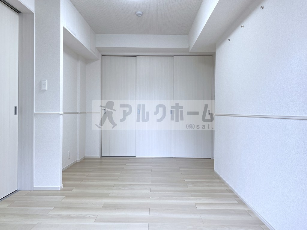 マヨール御舟町の居間・リビング