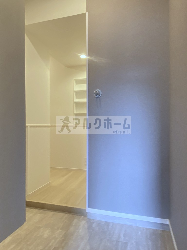 マヨール御舟町の玄関