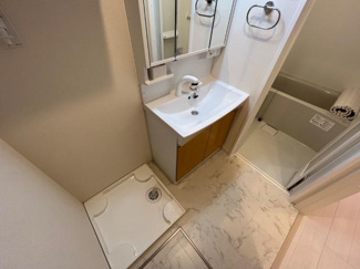 【洗面所】 | キルシュ・ブリュ－テA | 洗面