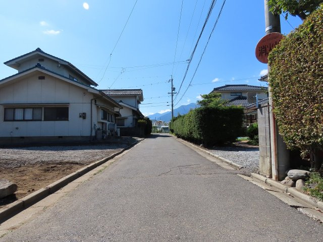 波田　売土地の周辺