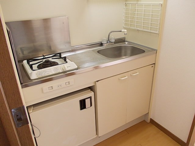 プレッソ新在家のキッチン