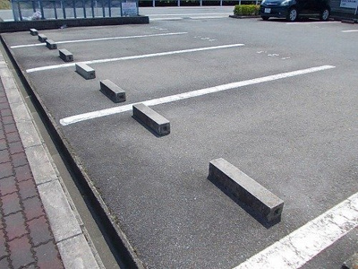 【駐車場】 | シャルマンドエル