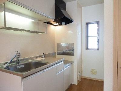 【キッチン】 | グリーンヒルズ大日 | コンパクトなキッチンで掃除もラクラク