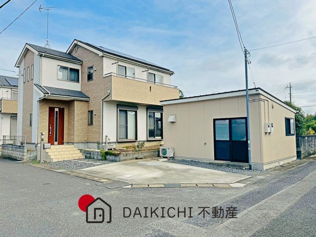 【前面道路含む現地写真】 | 加須市佐波　中古戸建