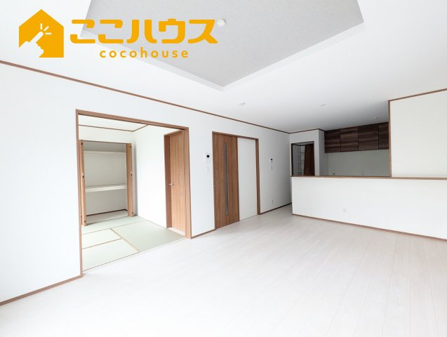 うるま市前原　いろどりアイタウン　新築戸建て　全4棟　2号棟のキッチン