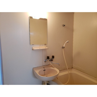 【洗面所】 | メゾン・ド・ヒロー | 使いやすい洗面所です