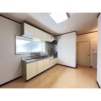 【キッチン】 | アレスト関口PART1 | コンパクトなキッチンで掃除もラクラク