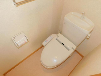 【トイレ】 | ブルーサウンズ・あくつ | ゆったりとした空間のトイレです