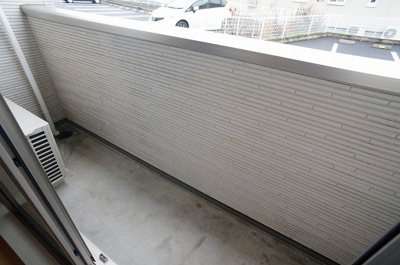 【バルコニー】 | サンライズガーデン　Ａ | お洗濯にも便利なバルコニー付き