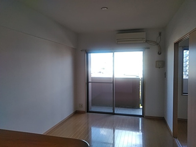 【居間・リビング】 | スカイシャトレ原町 | 居室・リビング