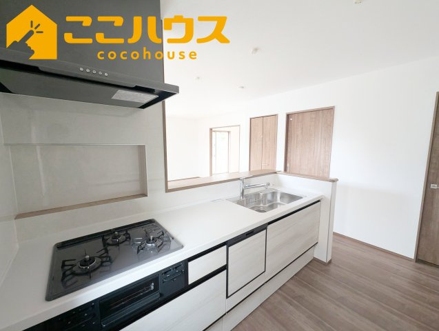 うるま市前原　いろどりアイタウン　新築戸建て　全4棟　3号棟のキッチン