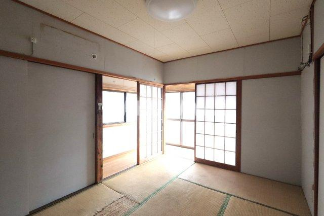 柳原町貸家の和室|2025年撮影。