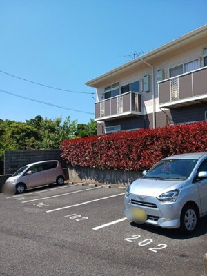 【駐車場】 | ビレッジ・レイクサイド