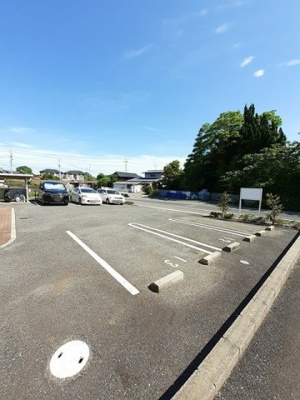 【駐車場】 | メゾン・ド・セリーヌ　Ⅳ