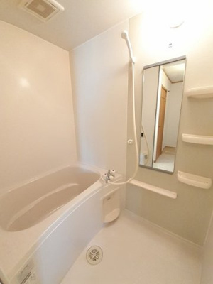 【浴室】 | メゾン・ド・セリーヌ　Ⅳ