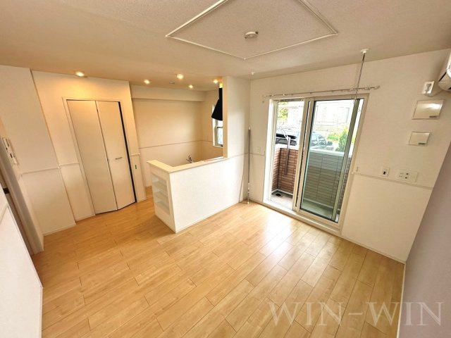 レジデンス北岩田の居間・リビング|イメージ（同建物内別部屋の写真です）