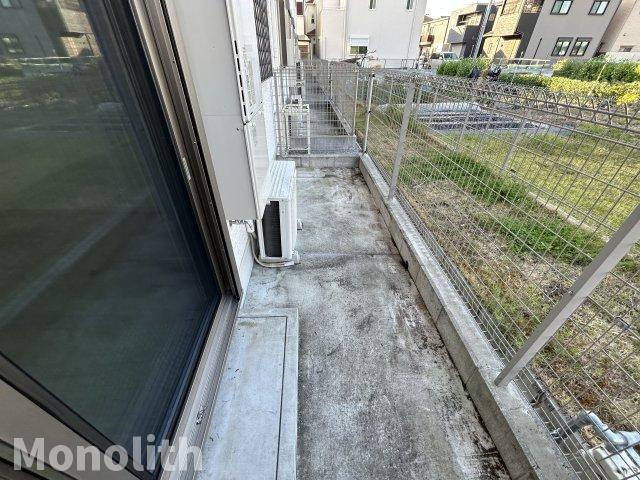 アベンシスのバルコニー