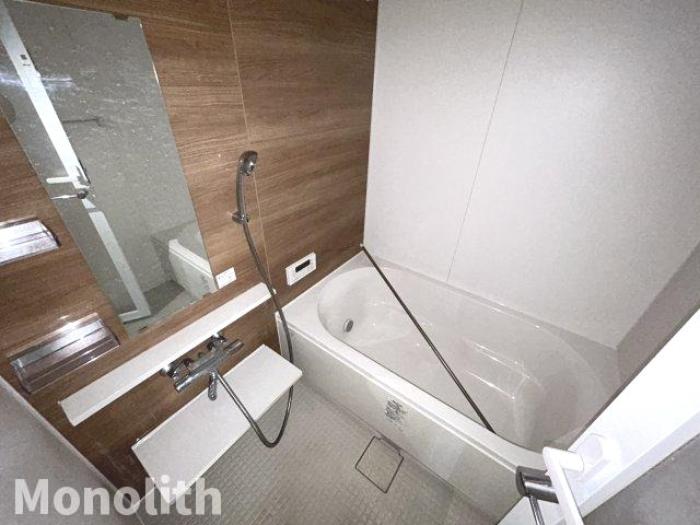 アベンシスの浴室