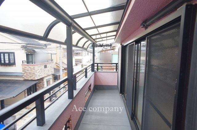 【バルコニー】 | 八尾市刑部3丁目 | 和室に面したバルコニー☆南向き☆雨除けテラス屋根付きです☆