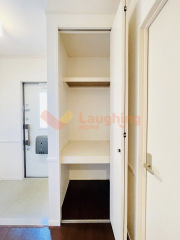 ルーチェ善導寺の収納|便利な収納スペースです