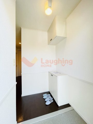 ルーチェ善導寺の玄関|※別号棟同タイプ間取りの写真です