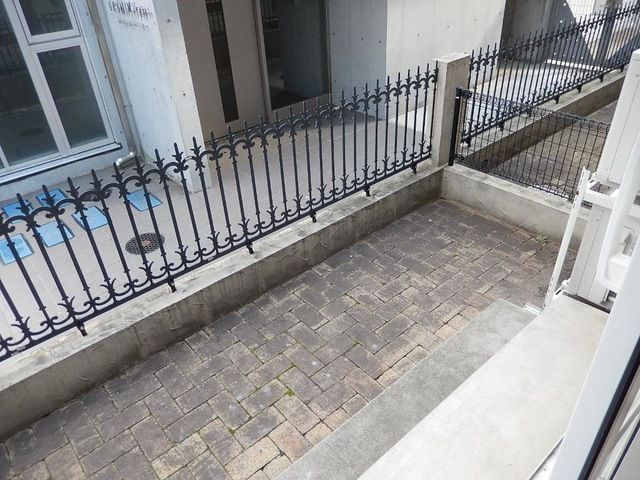 ＭＩＬＬＥＴ　ＦＩＥＬＤのバルコニー