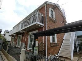 ＭＩＬＬＥＴ　ＦＩＥＬＤの外観