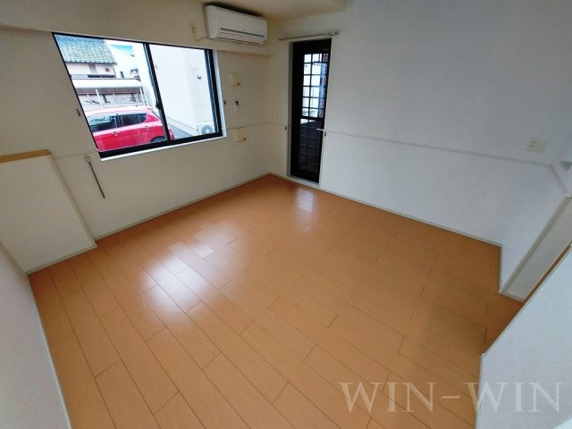 ヴィラ ブルーモント Ⅰの居間・リビング