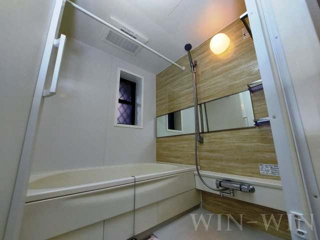 ヴィラ ブルーモント Ⅰの浴室