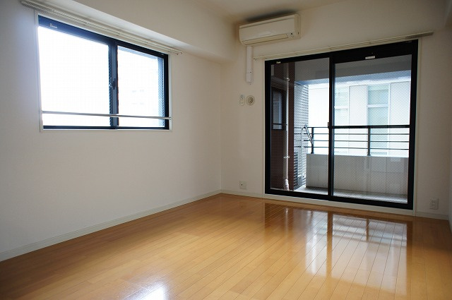 エンクレスト福岡の居間・リビング|ゆったりとしたリビングです