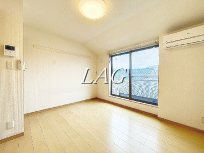 【居間・リビング】 | グローリオ | 洋室のお部屋です。