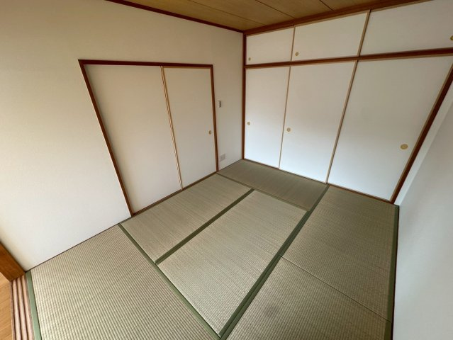 ラヴェール住吉の和室