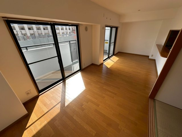 ラヴェール住吉の居間・リビング