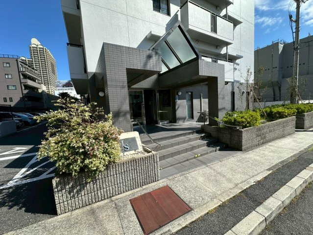 ラヴェール住吉のエントランス