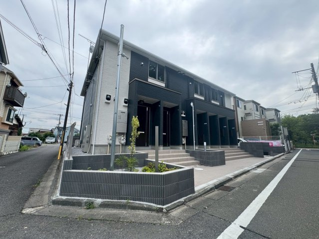 調布市富士見町４丁目のアパートの外観