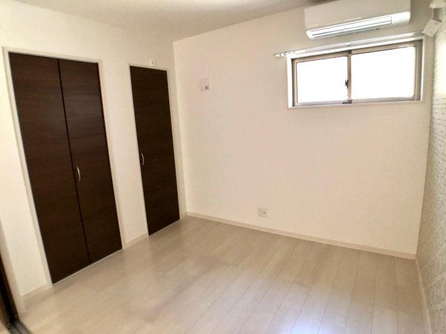 GRANDIR近江堂の洋室