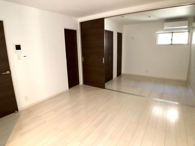 GRANDIR近江堂の居間・リビング