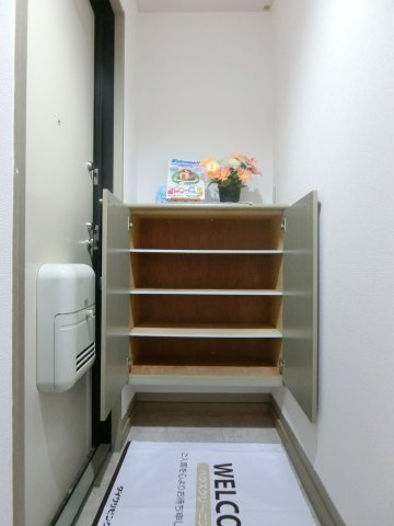 ブランシェ本生の収納|イメージ102号室の写真