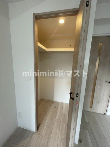 Louis Residence 天王寺町北の収納|お部屋によってカラーリングが異なります