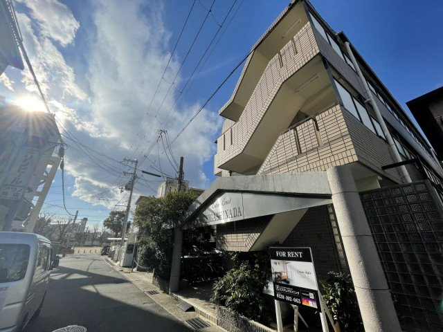 エステムコート東灘の外観