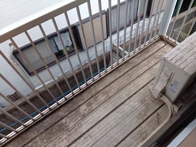 【バルコニー】