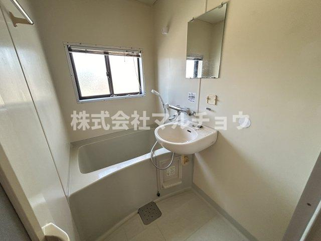 コーポ92の浴室|ゆったり過ごせるお風呂です