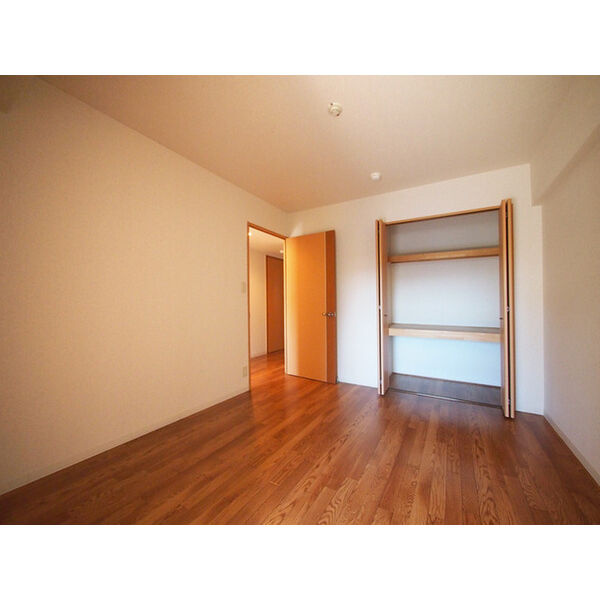 クレアール城並の洋室