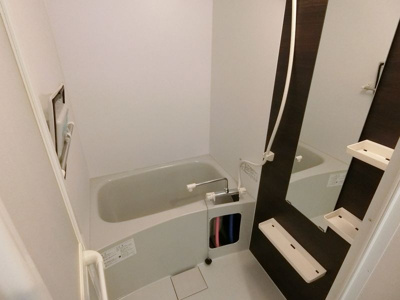 【浴室】 | リブリ・ガーデンヒルズ | ゆったり過ごせるお風呂です